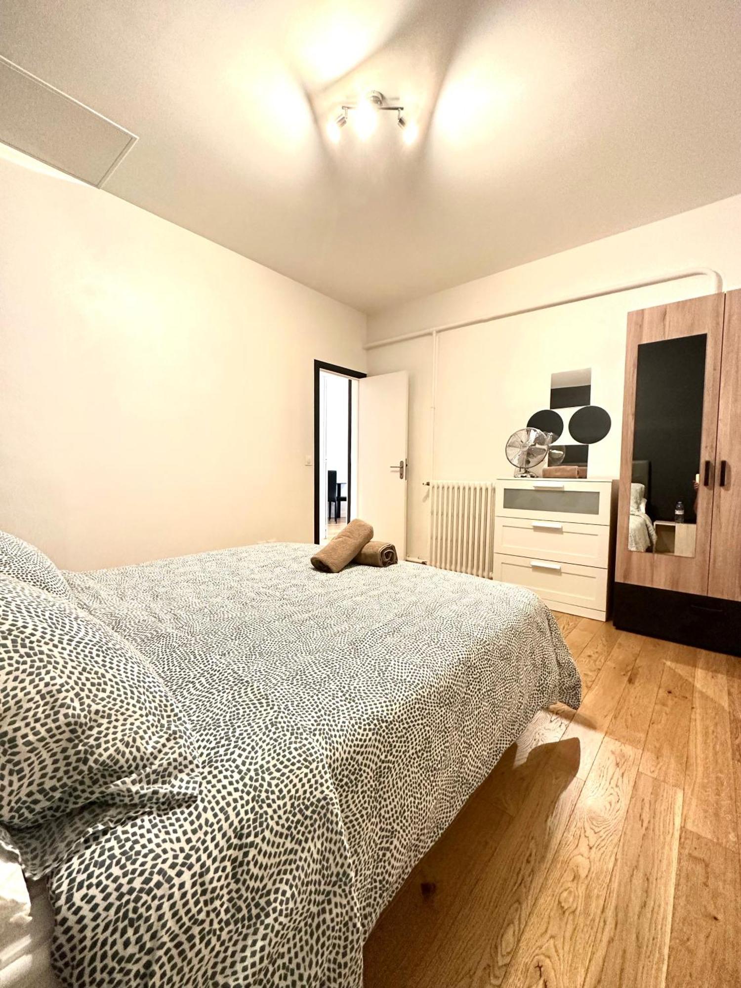 Apartment Champs Elysees 3 Paris Ngoại thất bức ảnh
